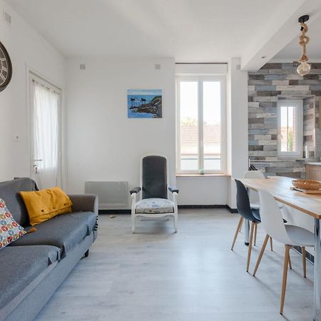 Appartement A 200M Du Chateau Et Du Port Pornic Exteriör bild